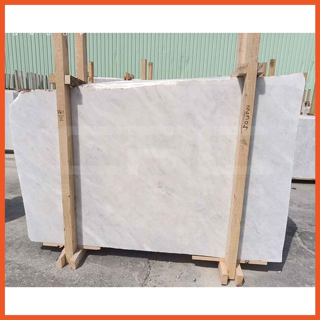 CRC Cascatta White Marbles