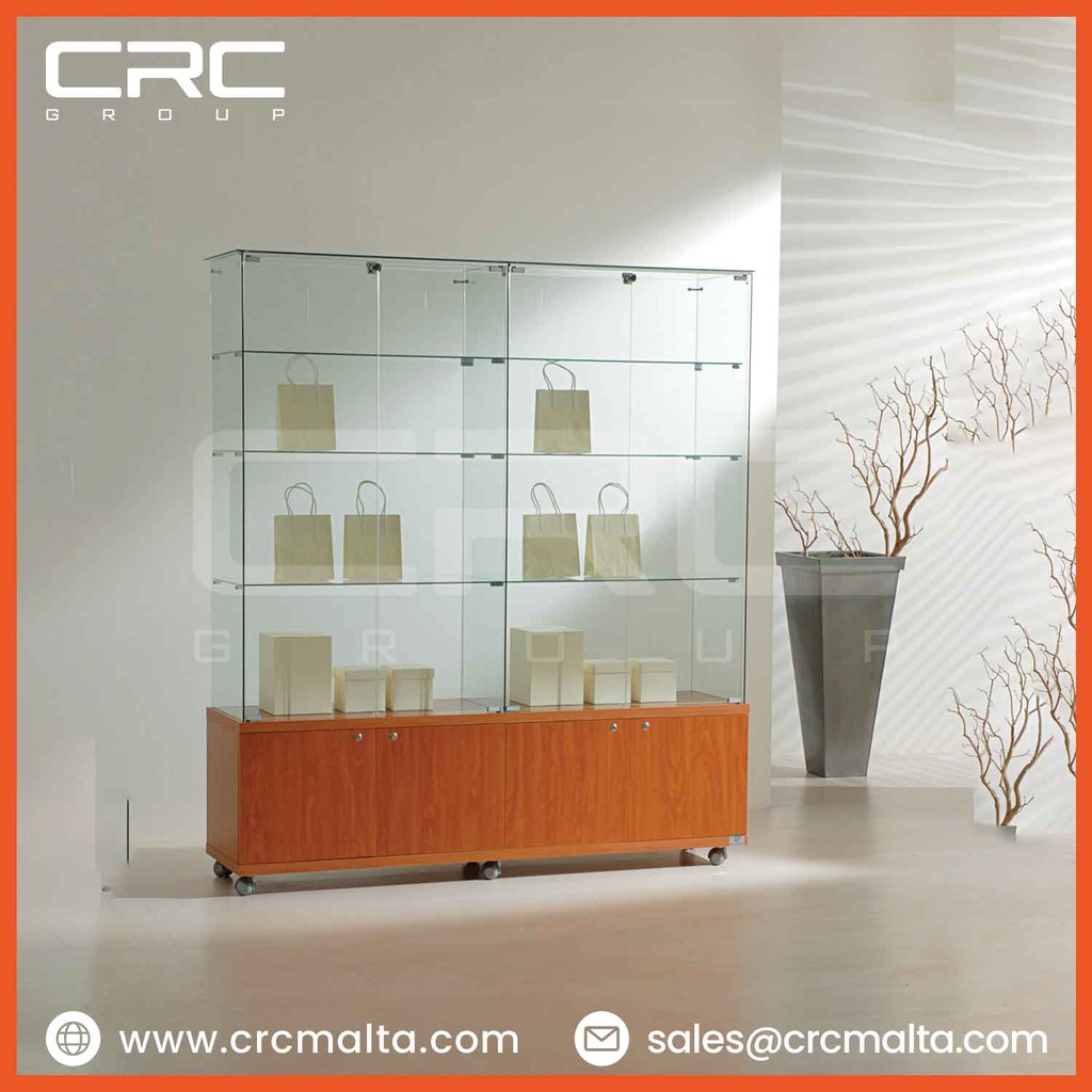 CRC Glass Showcase - 16/18M